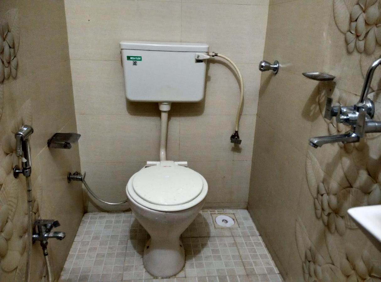 Hotel Silver Castle Mumbai Eksteriør bilde